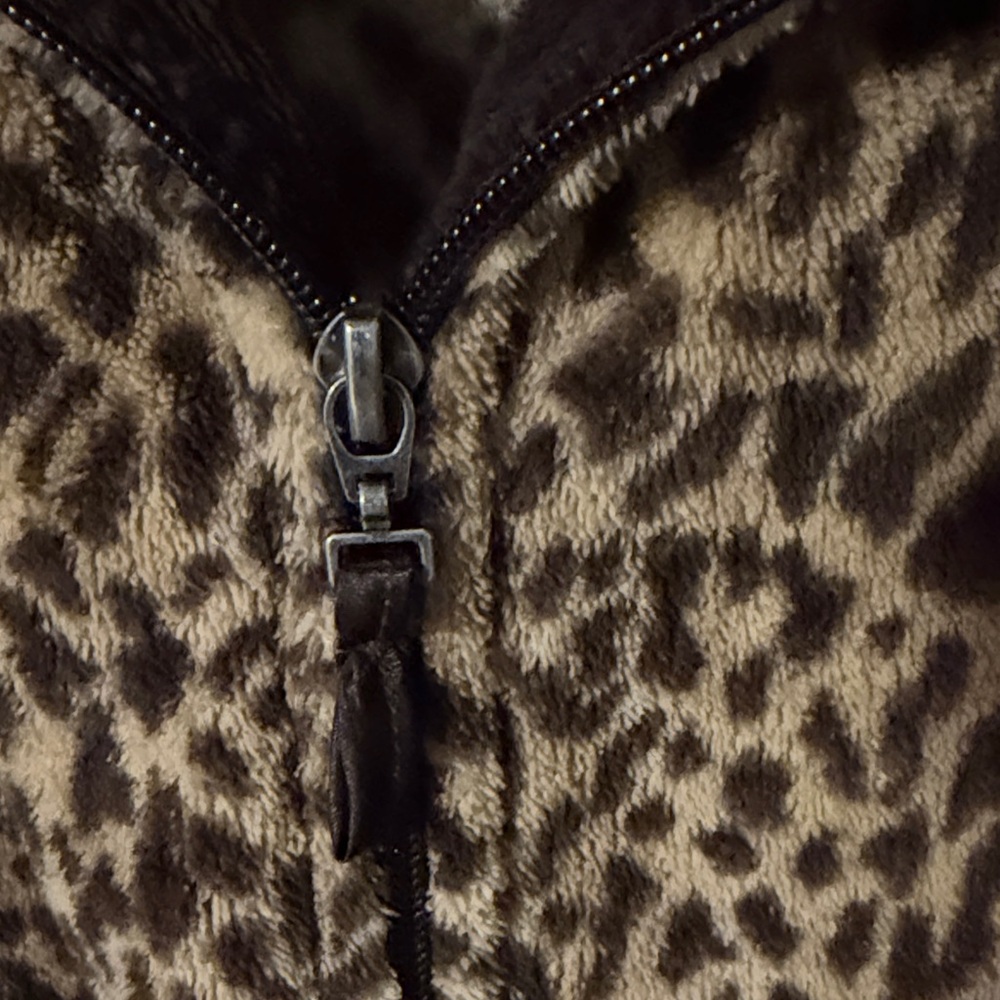 Stan Herman Leopard Print Robe - Picture 3 of 5